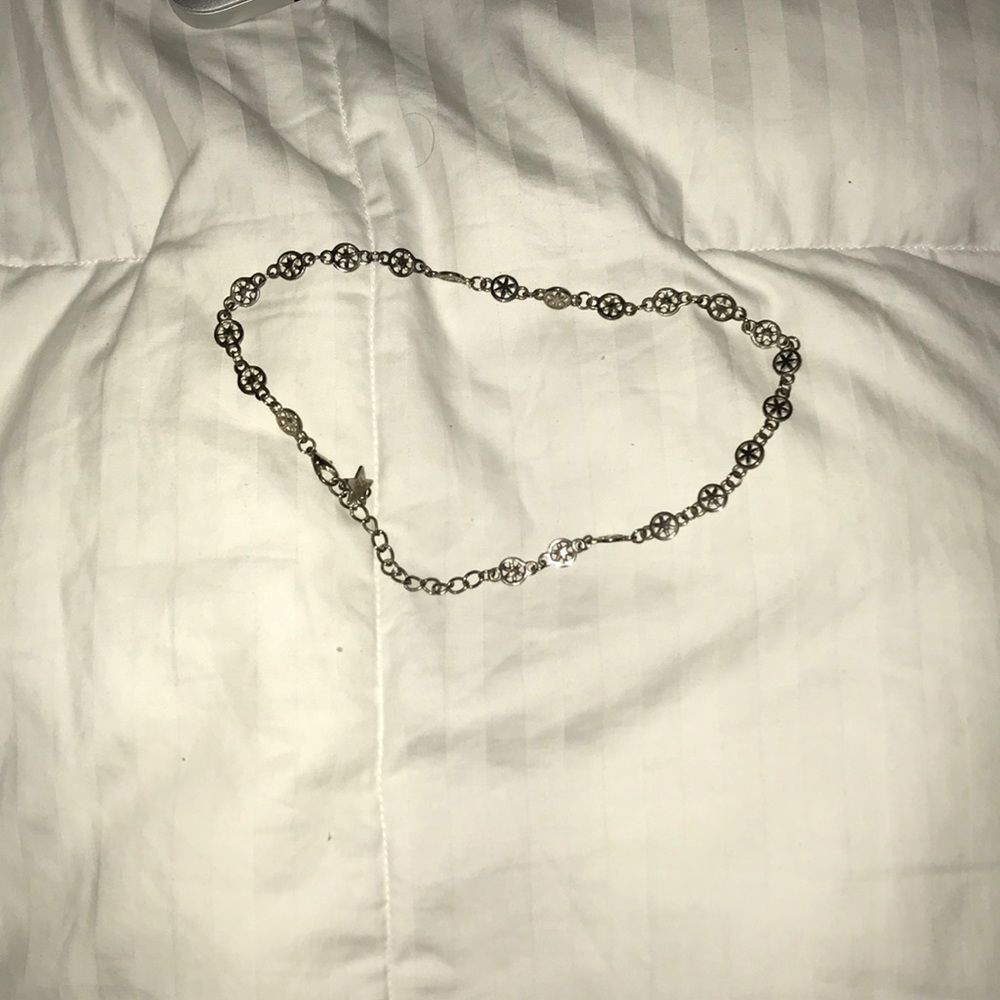 Ariana grande silver star choker inspo